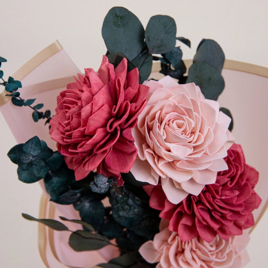 Sola Wooden Flower Bouquets